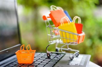 Menjadi Bagian Dari Komunitas Penjual Online Terpercaya
