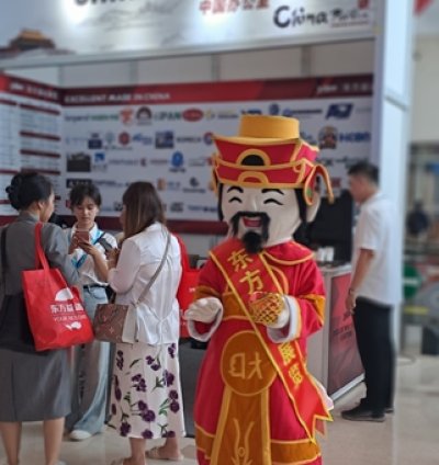 Dewa Uang Caisen Koh Rama