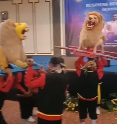 Grup Sisingaan Suryadilaga Mas